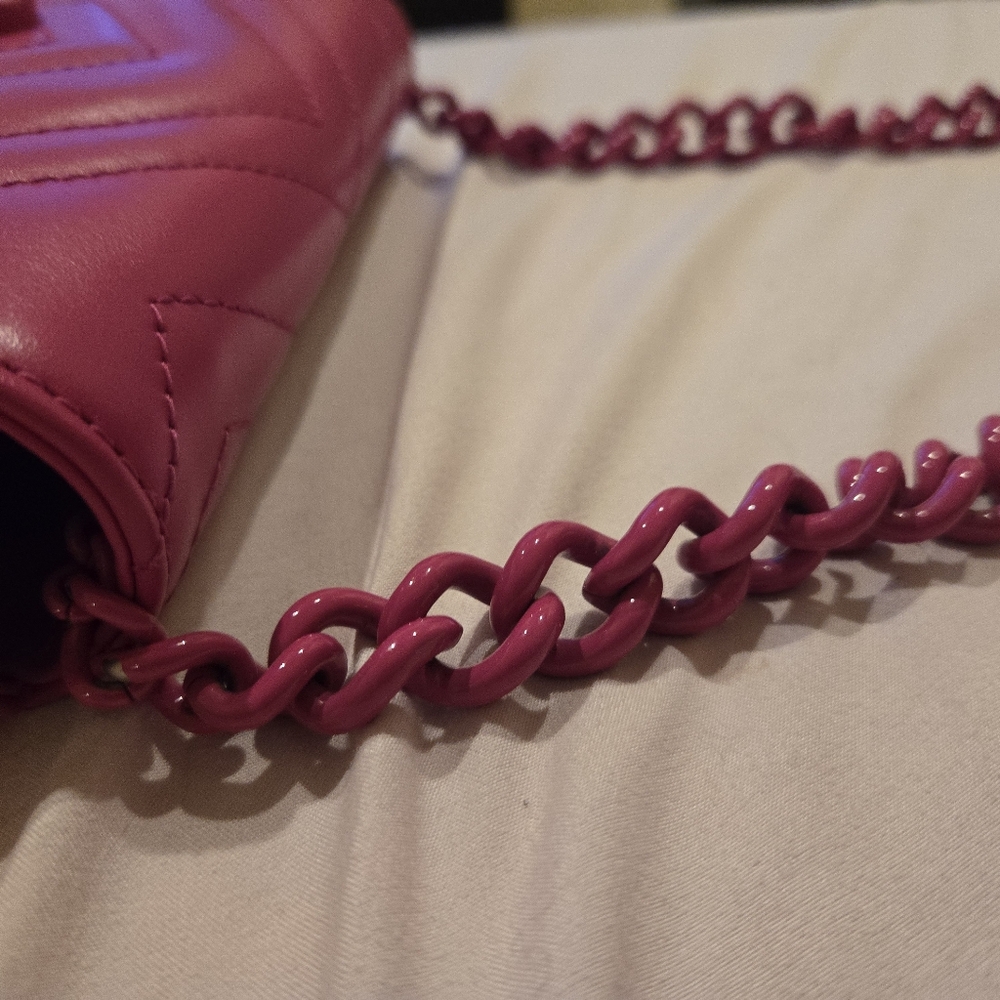 Gucci Fuchsia Mini Belt Bag with Chain - Picture 8 of 12